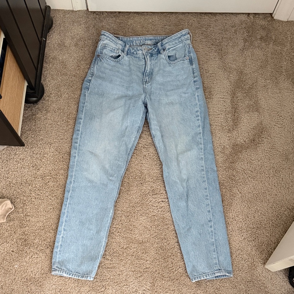 American Eagle Outfitters Light Wash Denim